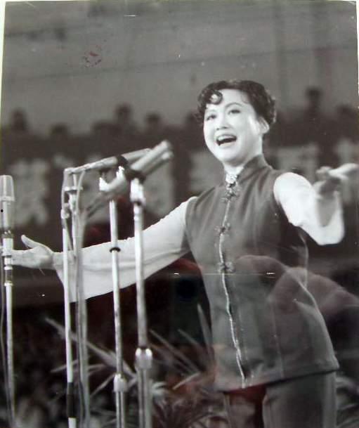 郭兰英年轻照片,郭兰英年轻时的风采瞬间